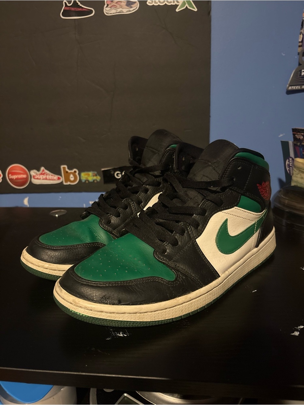 Jordan 1 Mid Pine Green No Box Size 11.5 Mens
